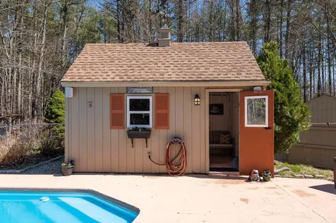 179 Mallego Road Barrington NH 03825