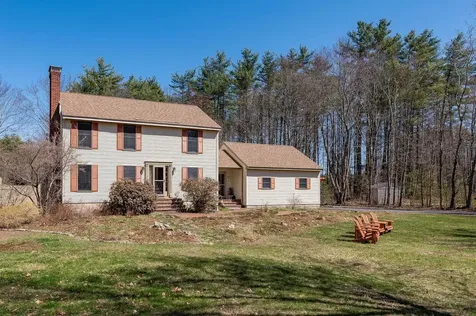 179 Mallego Road Barrington NH 03825