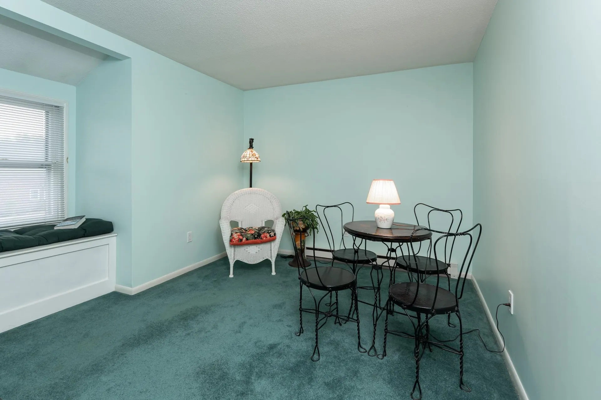 12 Hersey Street Bedford NH 03110