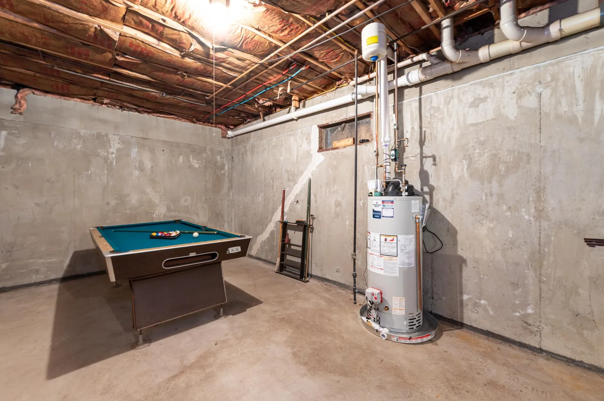 12 Hersey Street Bedford NH 03110