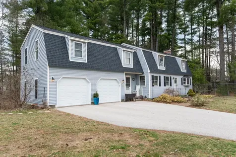 12 Hersey Street Bedford NH 03110