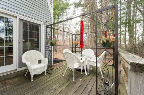 12 Hersey Street Bedford NH 03110