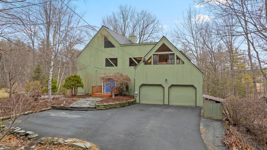420 Dogford Road Hanover NH 03750
