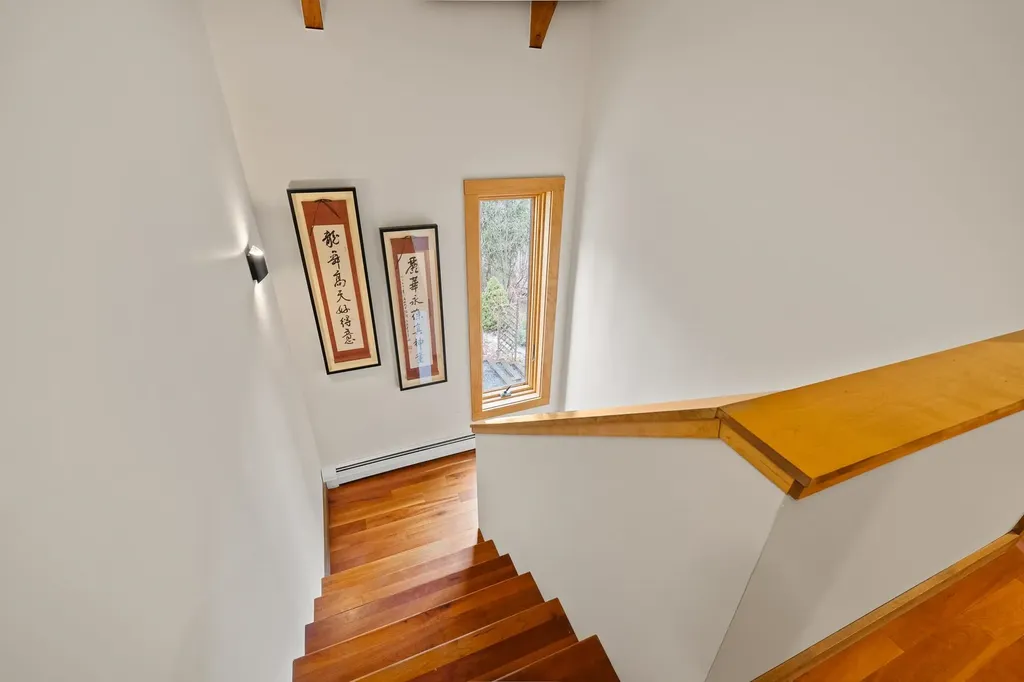 420 Dogford Road Hanover NH 03750