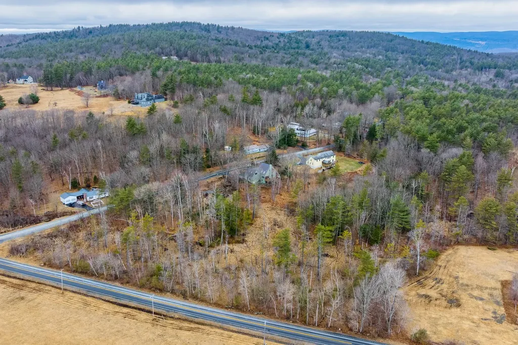 420 Dogford Road Hanover NH 03750