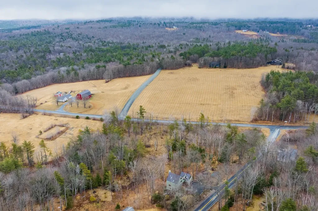 420 Dogford Road Hanover NH 03750