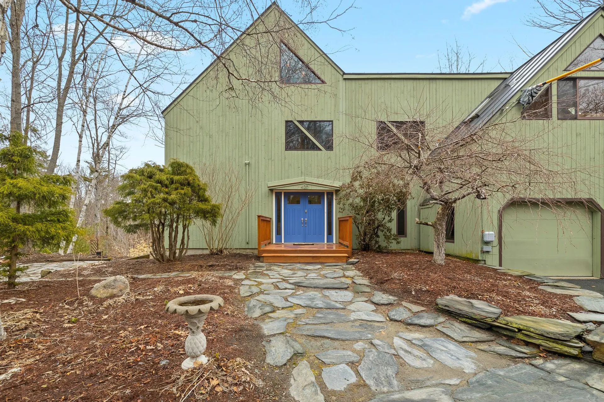 420 Dogford Road Hanover NH 03750