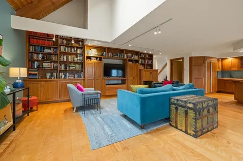 420 Dogford Road Hanover NH 03750