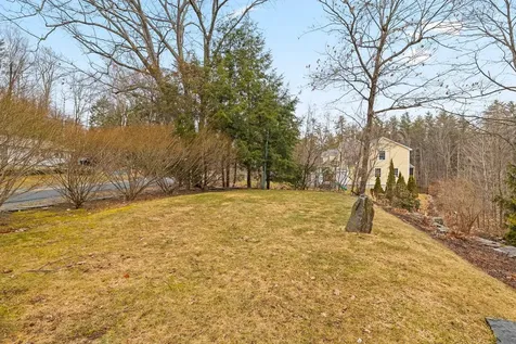 420 Dogford Road Hanover NH 03750