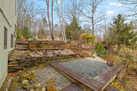 420 Dogford Road Hanover NH 03750