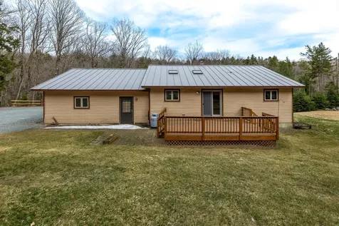 38 Thompson Road Newbury VT 05051