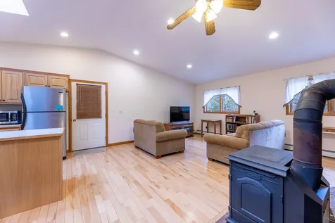 38 Thompson Road Newbury VT 05051