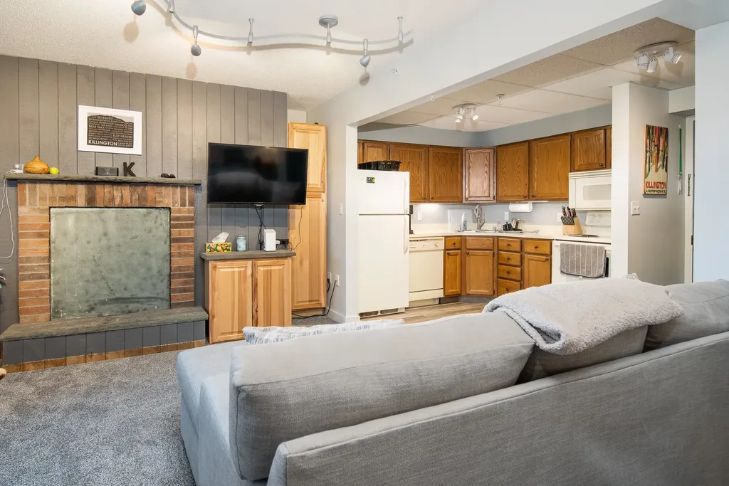 135 East Mountain Road Killington VT 05751