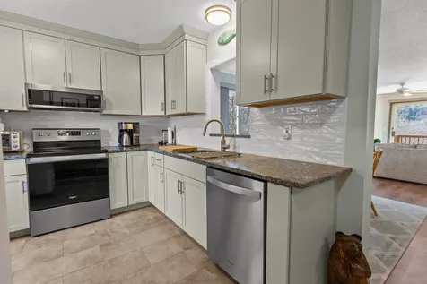 68 Star Ridge Road Thornton NH 03285