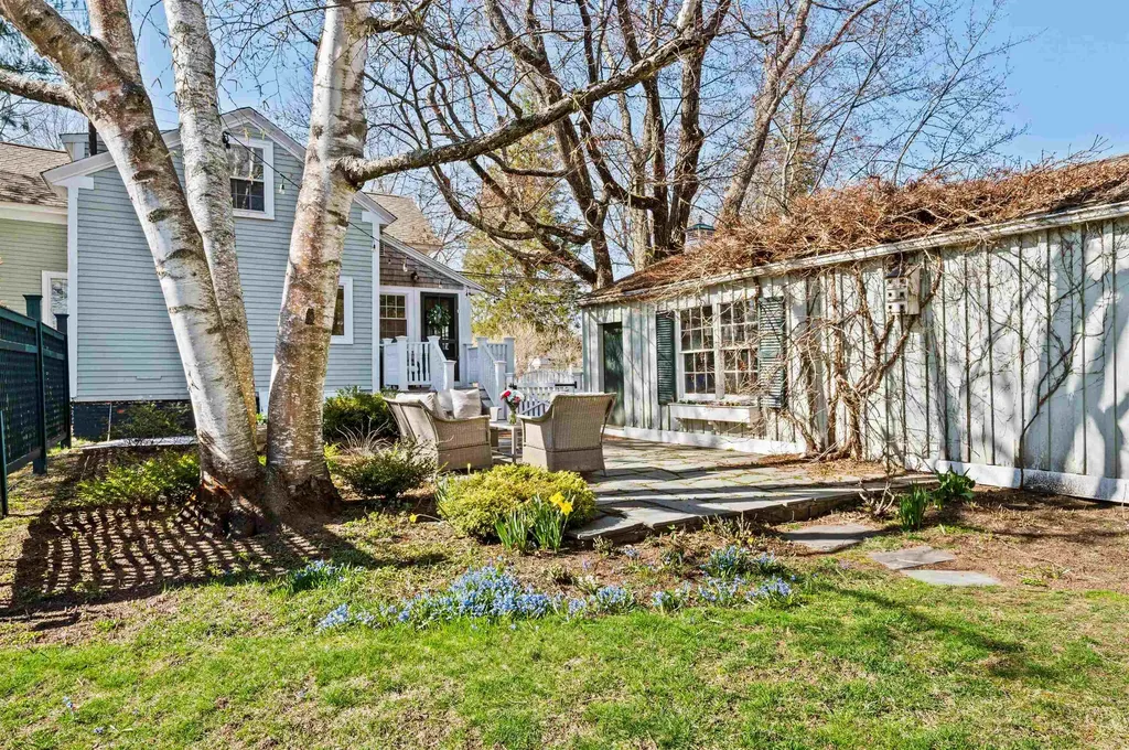 46 Linden Street Exeter NH 03833