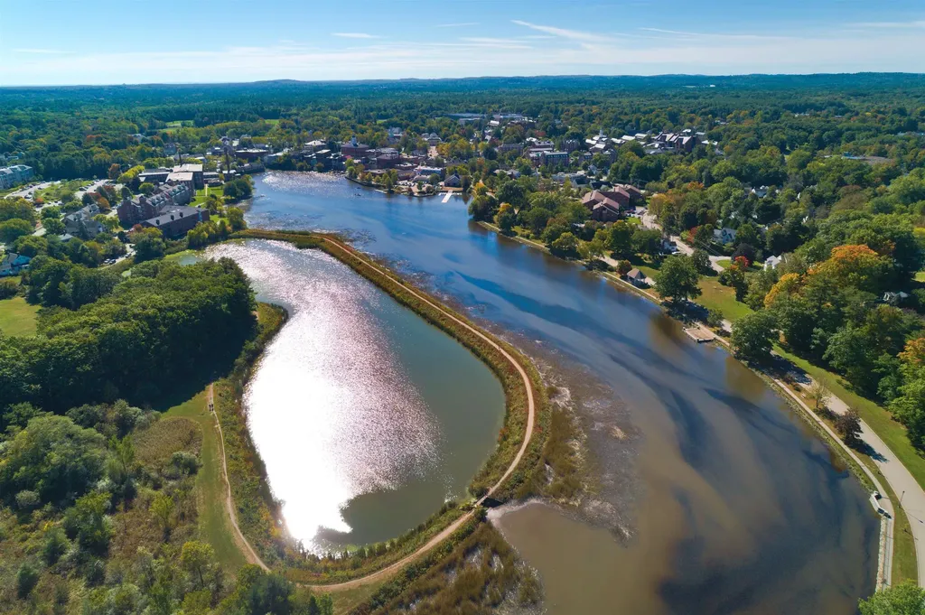 46 Linden Street Exeter NH 03833