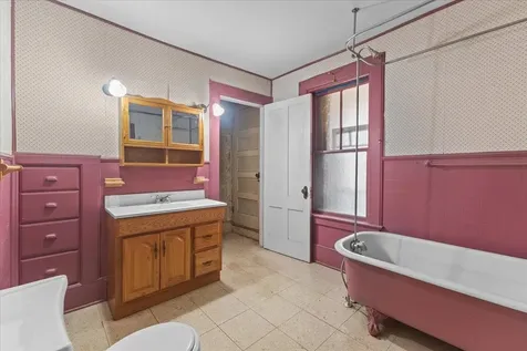 18 Randall Street Waterbury VT 05676