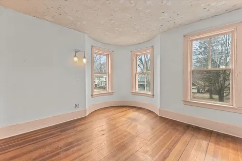 18 Randall Street Waterbury VT 05676