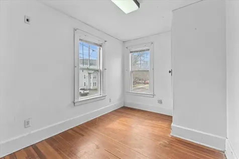 18 Randall Street Waterbury VT 05676