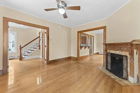 18 Randall Street Waterbury VT 05676