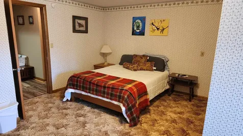 63 Hall Road Errol NH 03579