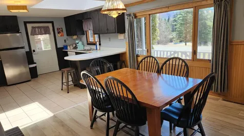 63 Hall Road Errol NH 03579