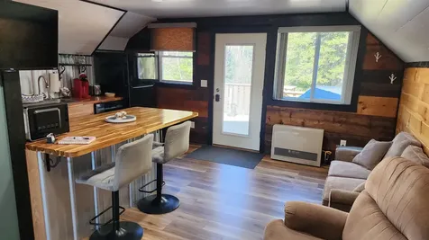 63 Hall Road Errol NH 03579