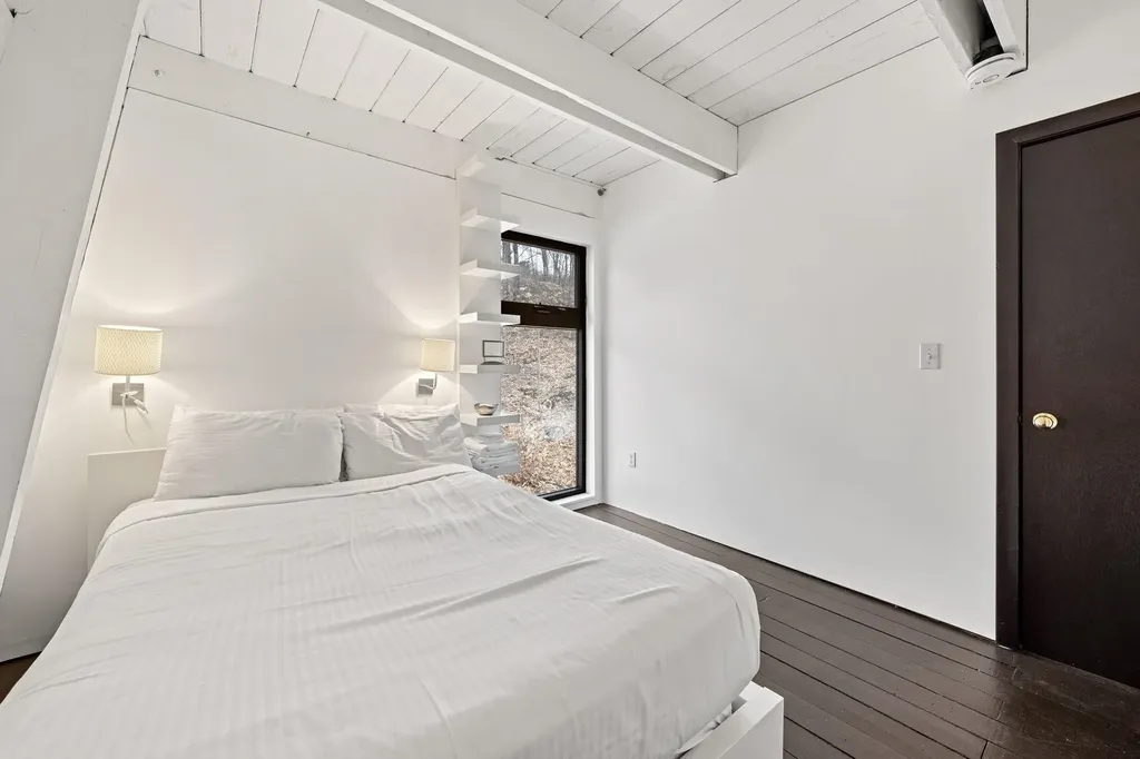 17 Little Shore Drive Madison NH 03849