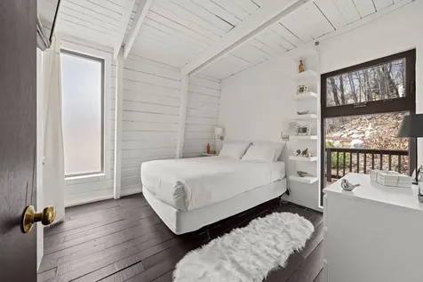 17 Little Shore Drive Madison NH 03849