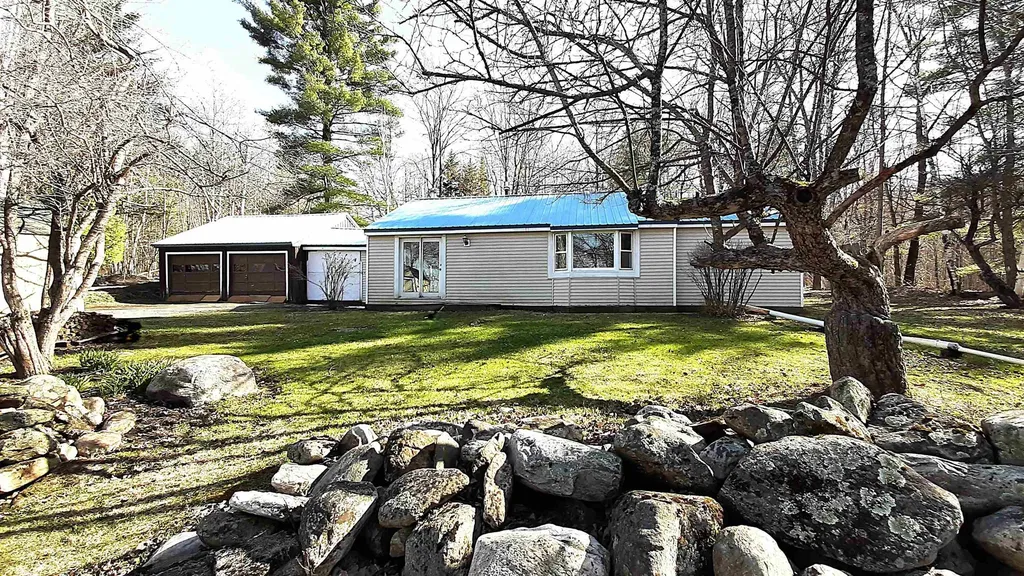 1568 South Hill Road Ludlow VT 05149