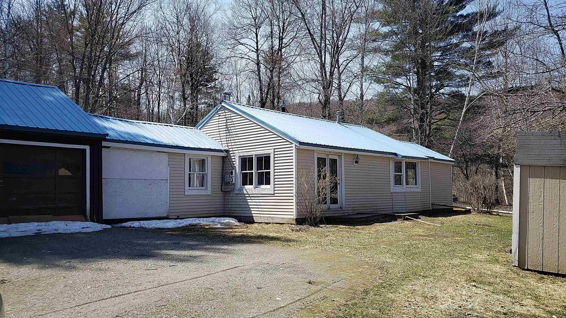1568 South Hill Road Ludlow VT 05149