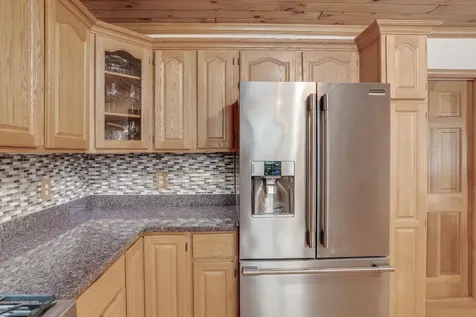 74 Deerwood Hollow Chester NH 03036