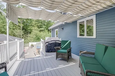 74 Deerwood Hollow Chester NH 03036