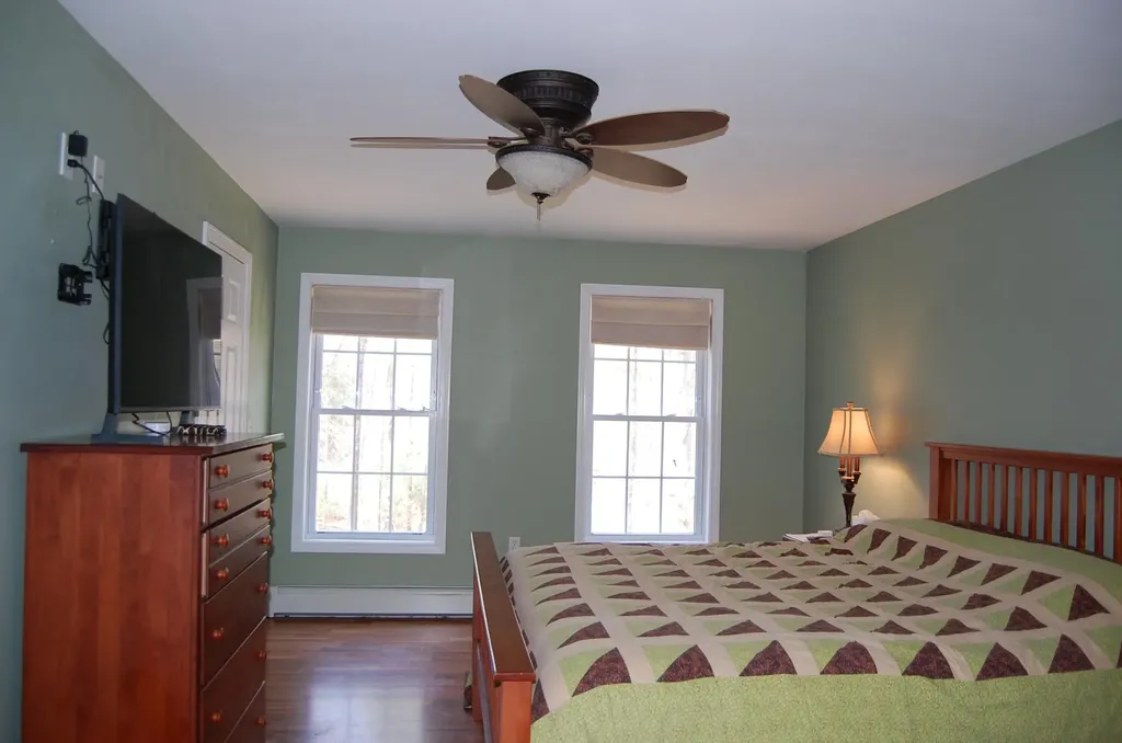 61 Meadow Drive Weare NH 03281