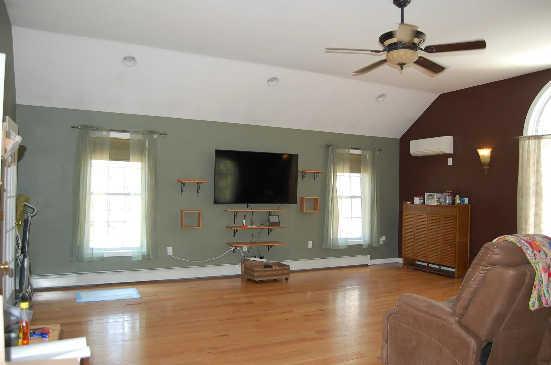 61 Meadow Drive Weare NH 03281