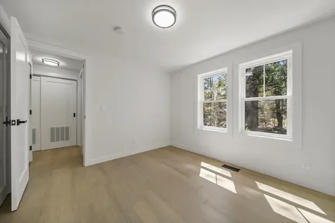 696 Long Shores Drive Barrington NH 03825
