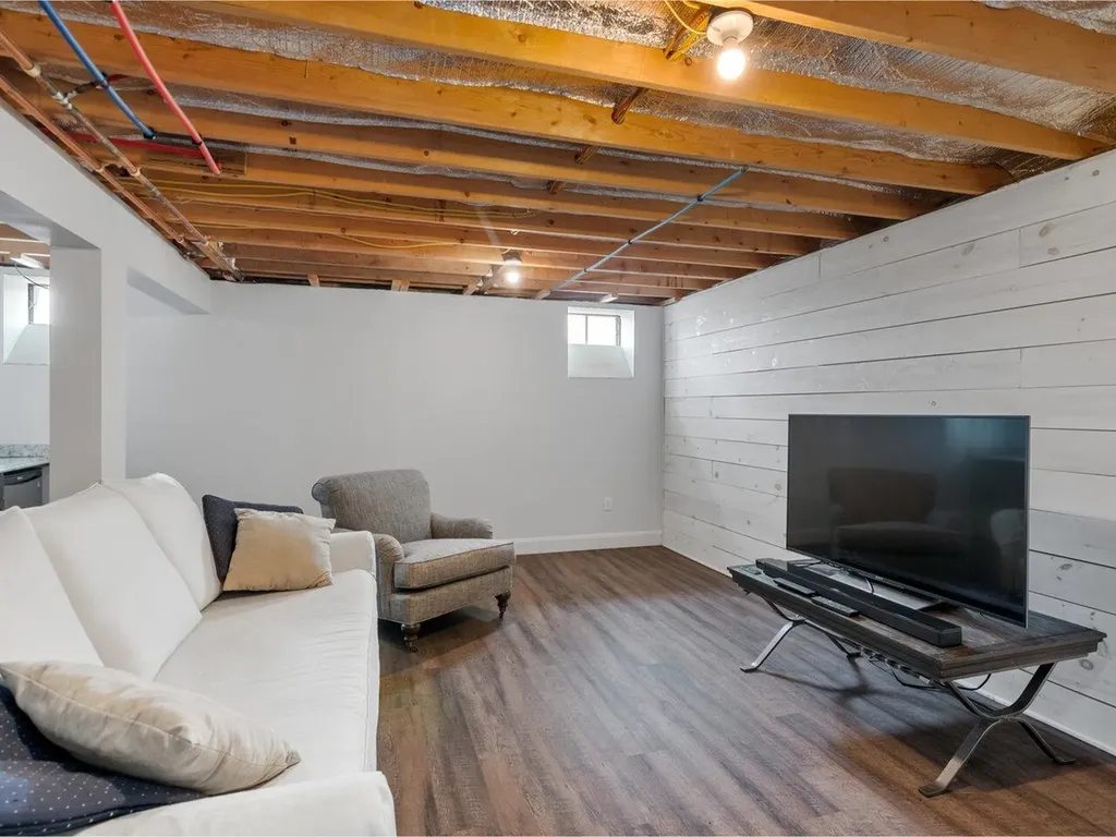 254 Mcnall Road Fairfax VT 05454
