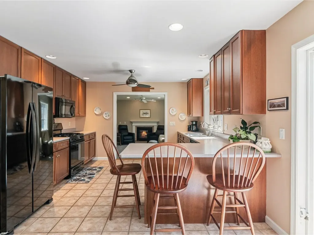 202 Colonial Drive Colchester VT 05446