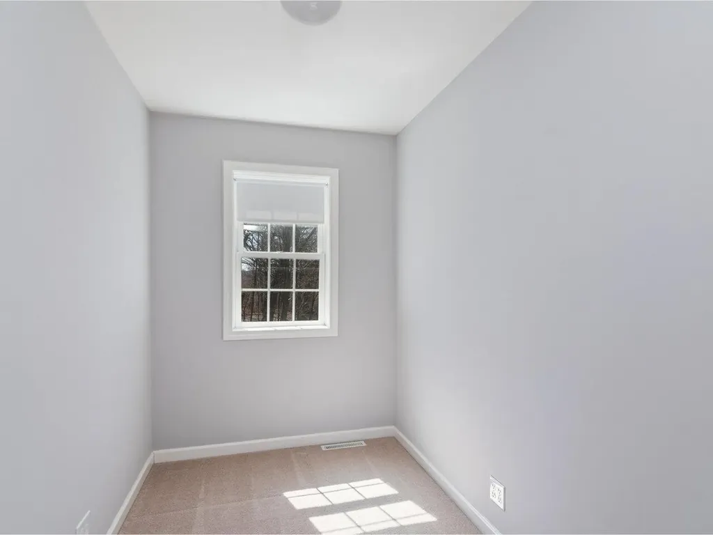 202 Colonial Drive Colchester VT 05446