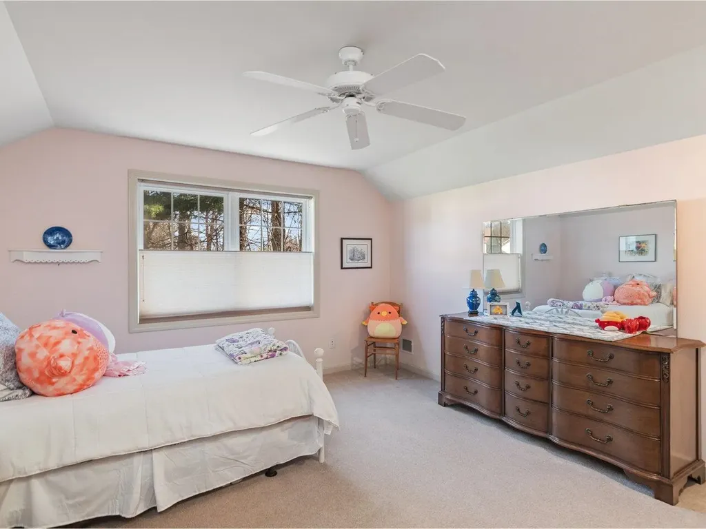 202 Colonial Drive Colchester VT 05446