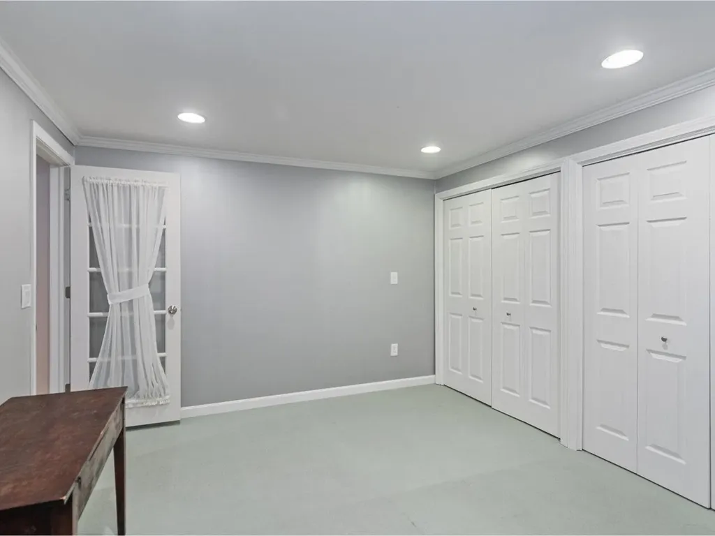 202 Colonial Drive Colchester VT 05446