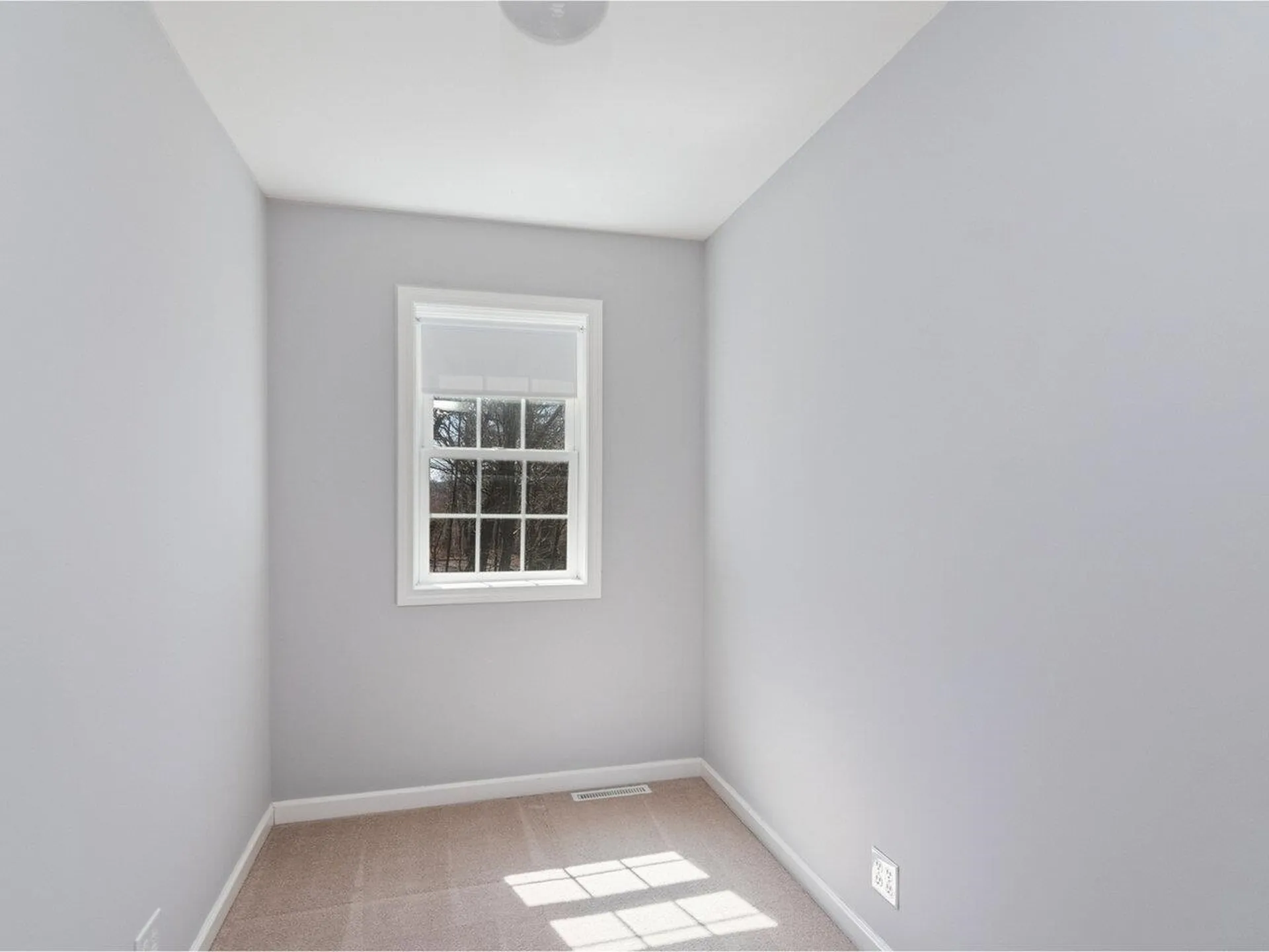 202 Colonial Drive Colchester VT 05446