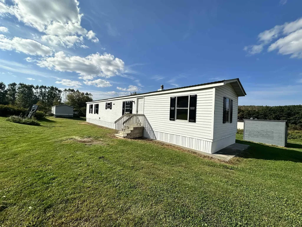 37 Pinney Lane Royalton VT 05068