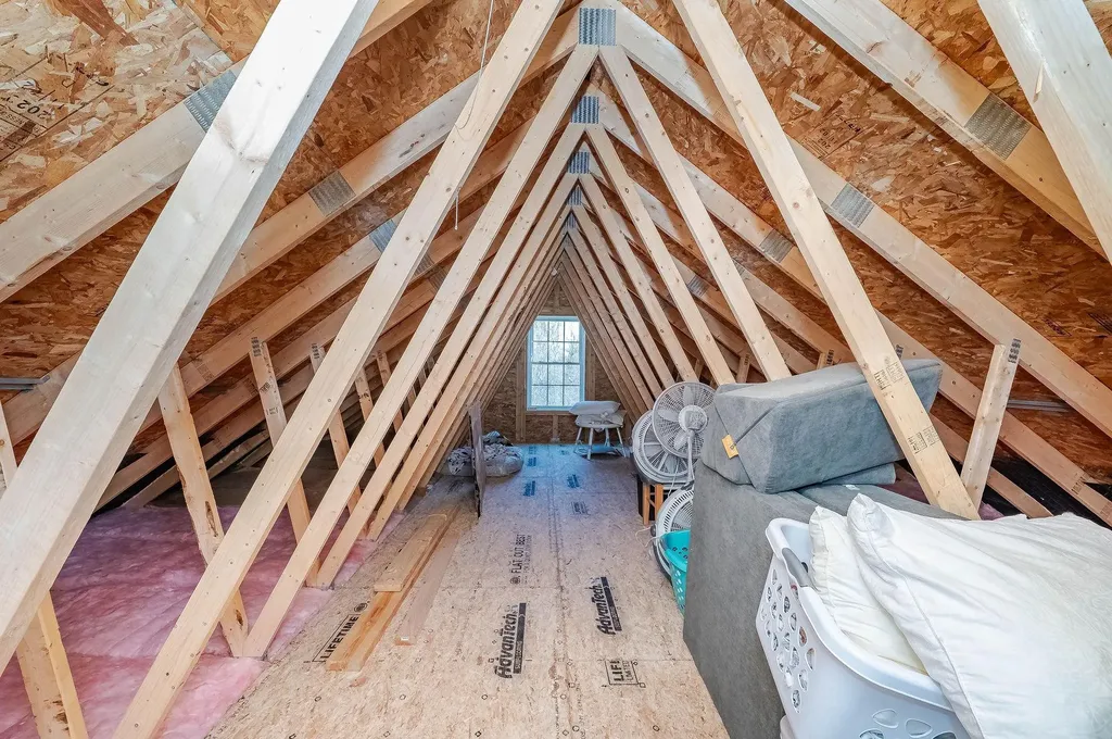 58 Richards Way Farmington NH 03835