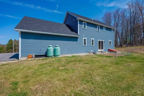 58 Richards Way Farmington NH 03835