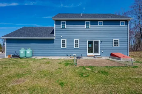 58 Richards Way Farmington NH 03835