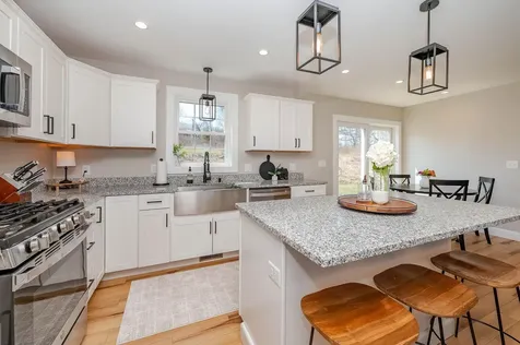 58 Richards Way Farmington NH 03835