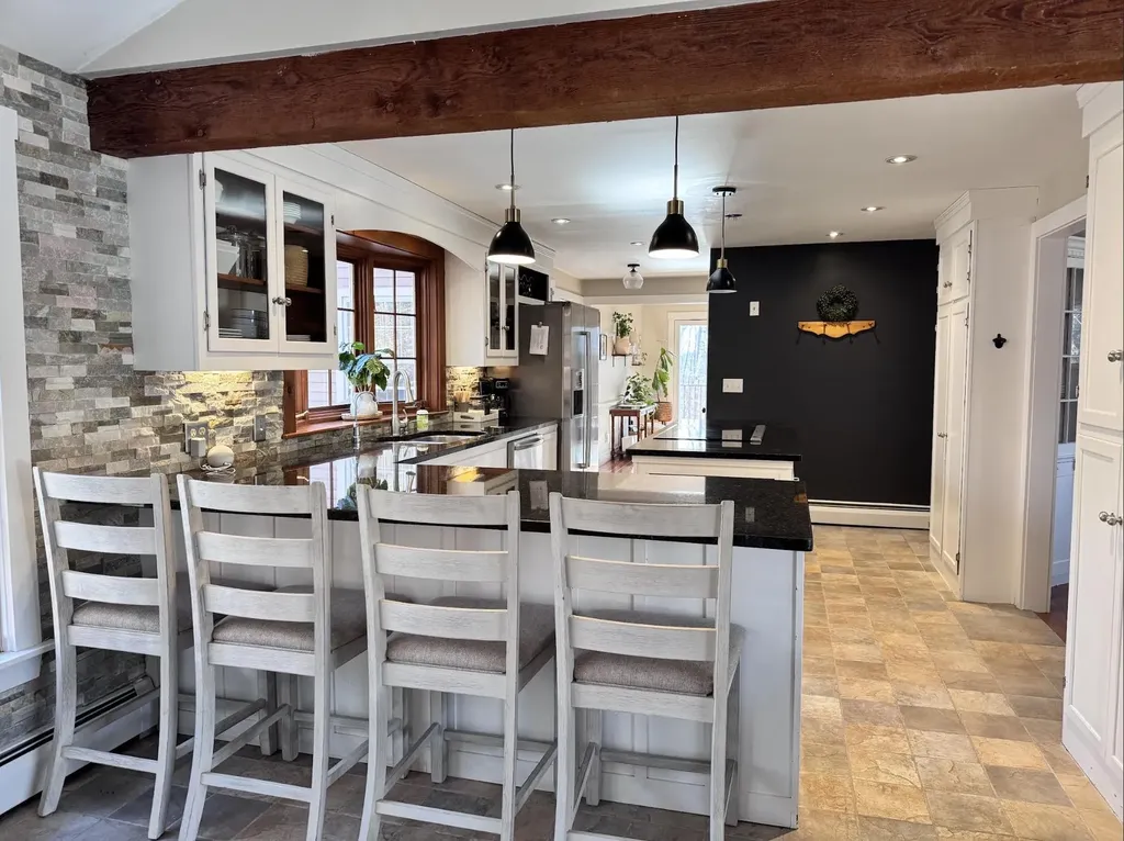26 Marvin Road Moultonborough NH 03254