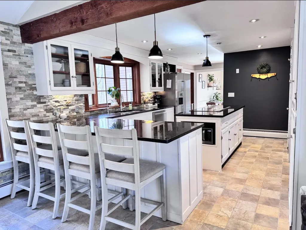 26 Marvin Road Moultonborough NH 03254