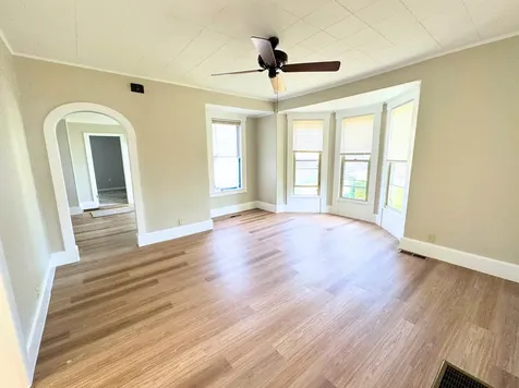 11 Norton Street Nashua NH 03060